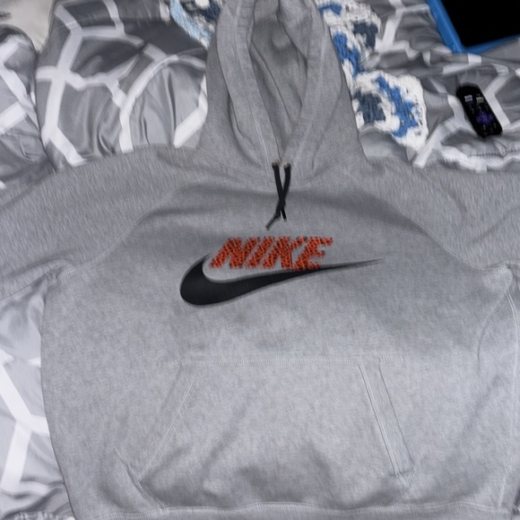 Nike Gray and Red Hoodie - Picture 2 of 6